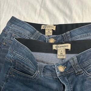 Democracy Women's Skinny Jeans x 2 pairs (B)